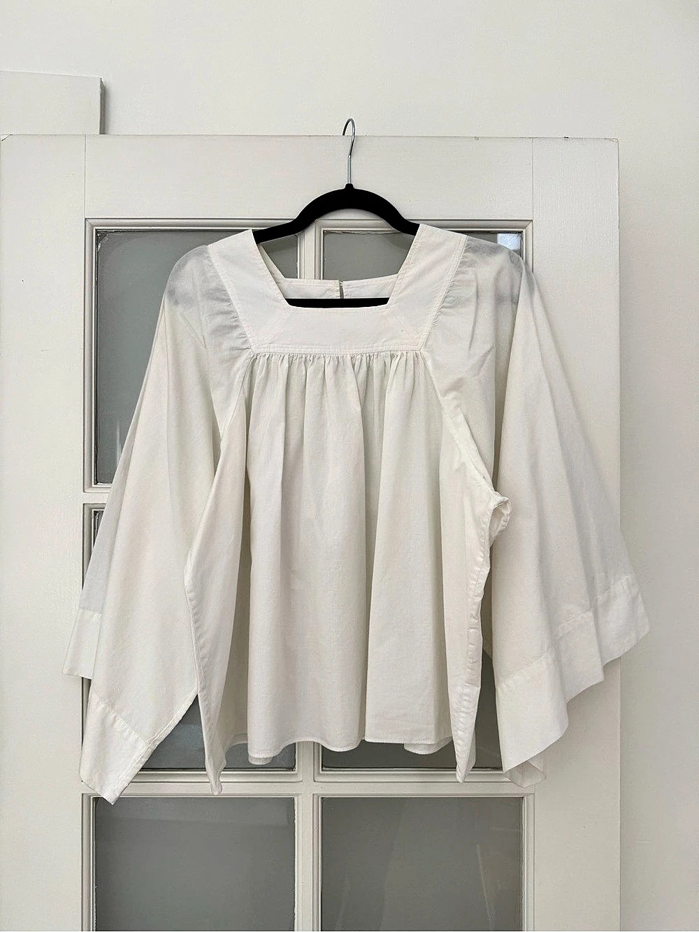 Doen Cotton Gathered Tunic in White